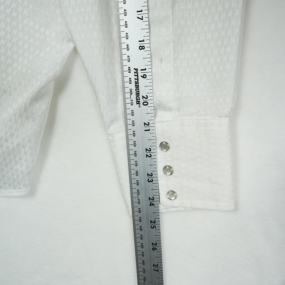 Wrangler Mens White Cowboy Cut Regular Fit Western Shirt X-Long Tails 17-34 - Picture 7 of 7